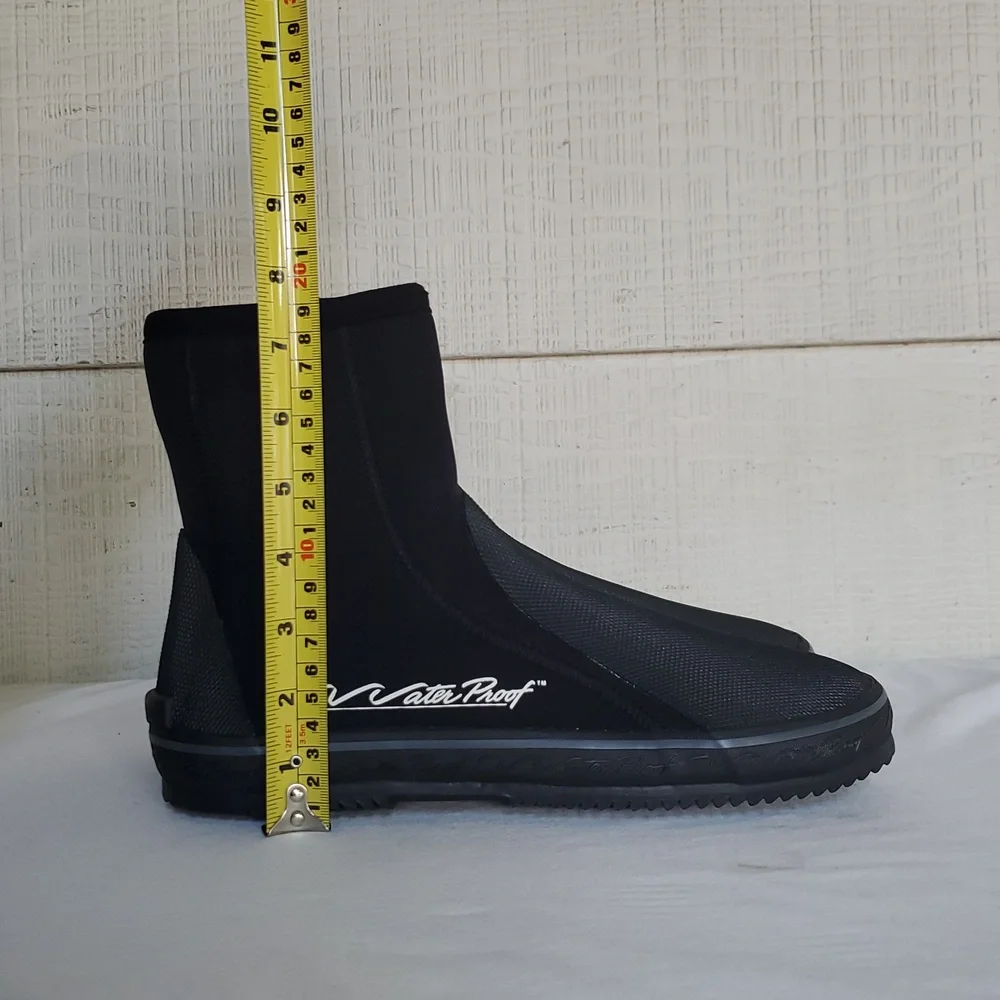 Waterproof Neoprene Scuba Boots. Blk. Large. Men's 11 (See Measurements) NWOT